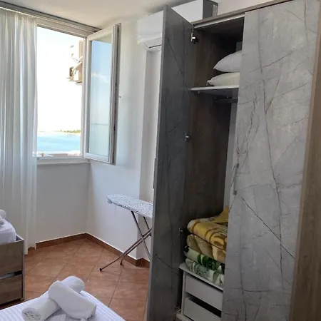 Kenza Apartament Shëngjin