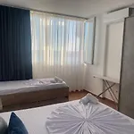 Kenza Apartamento Shëngjin