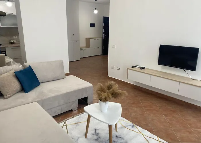 Kenza Daire Shëngjin